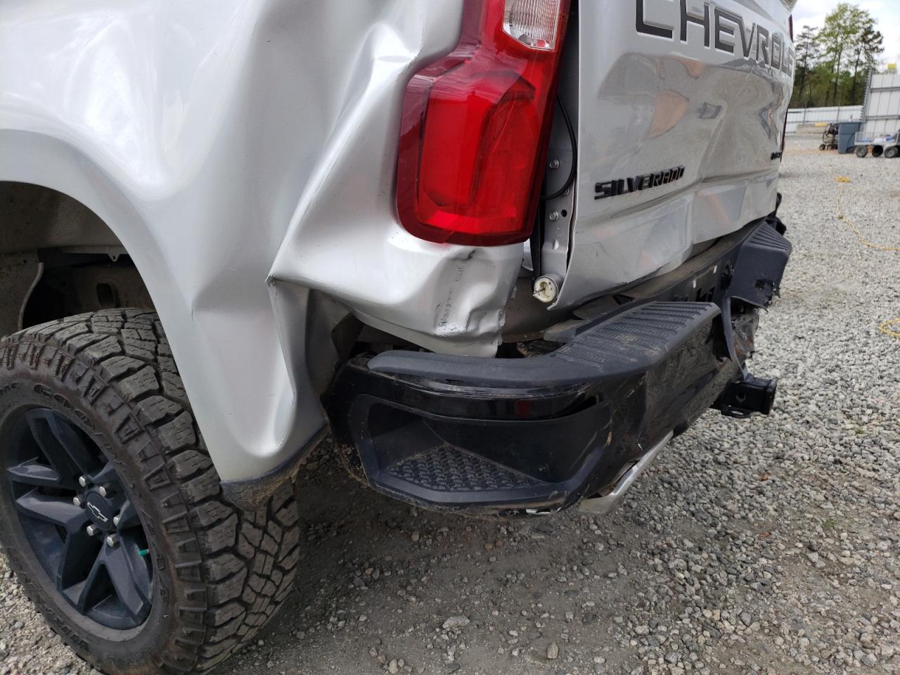 Photo 20 from auction – 2021 CHEVROLET SILVERADO with VIN 1GCPYCEF0MZ312424