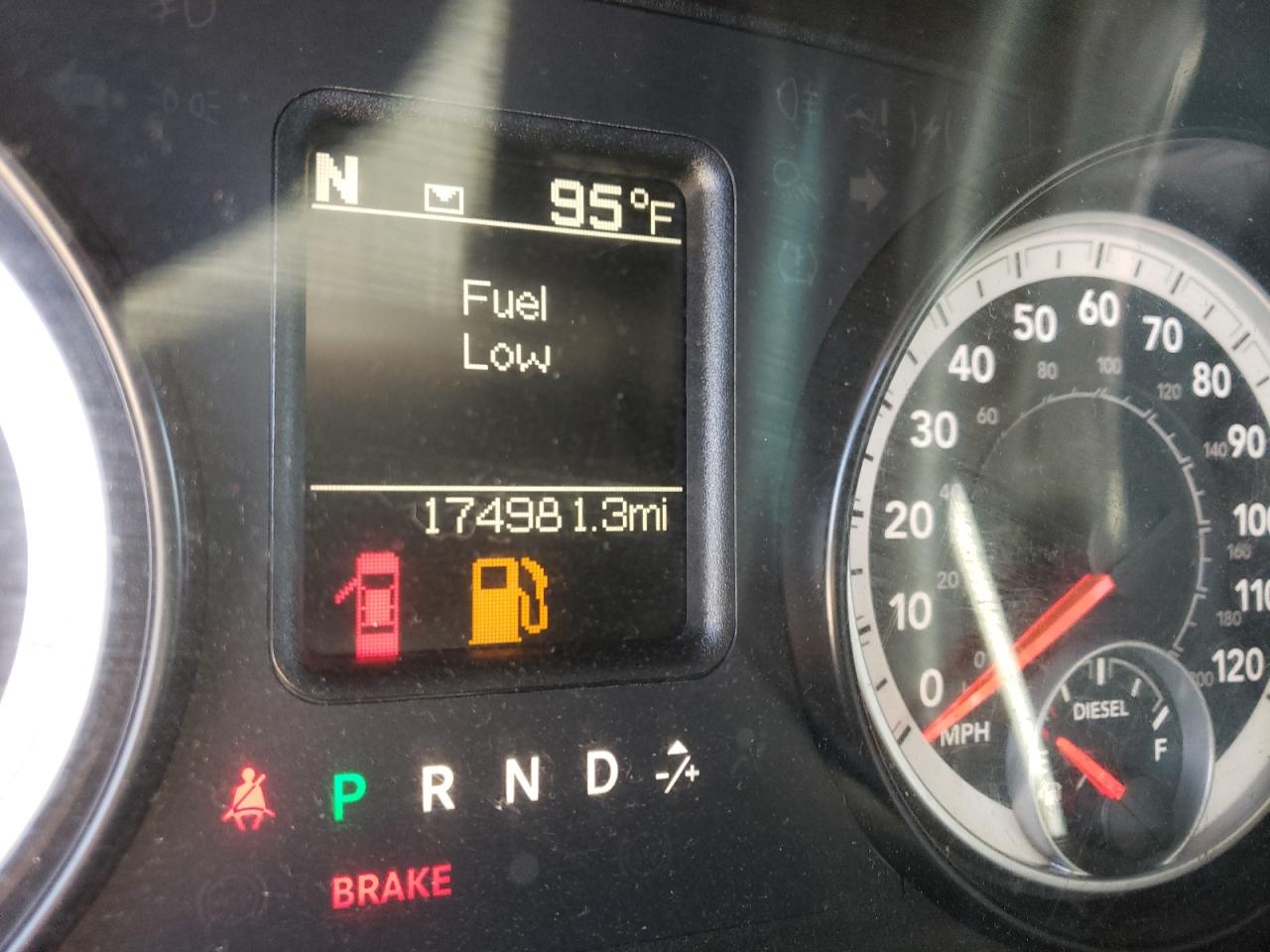 Photo 8 from auction – 2014 RAM 3500 ST with VIN 3C63RPGL2EG200996
