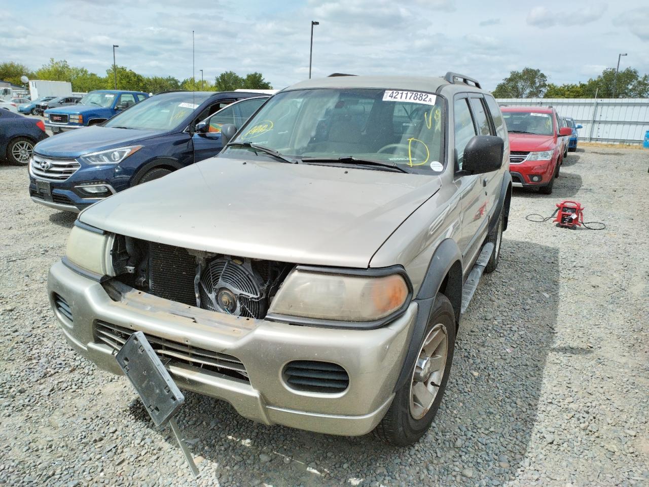 Photo 2 from auction – 2003 MITSUBISHI MONTERO SP with VIN JA4LS21H53J046083