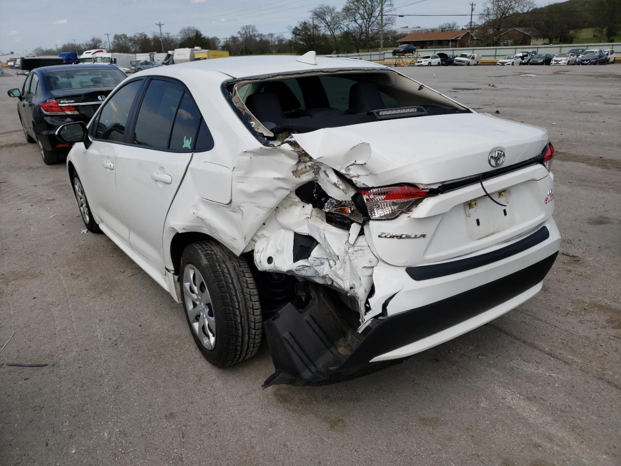 Photo 3 from auction – 2020 TOYOTA COROLLA LE with VIN 5YFEPRAE5LP048829