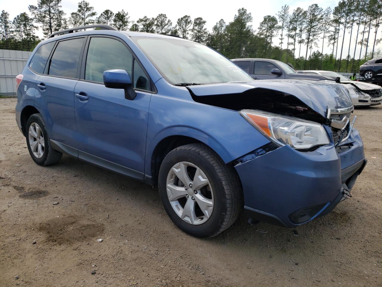 SUBARU FORESTER 2 2015 with VIN JF2SJADC0FH403875 - Photo from auction