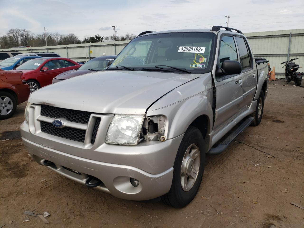 Photo 2 from auction – 2004 FORD EXPLORER S with VIN 1FMZU77K34UA29496
