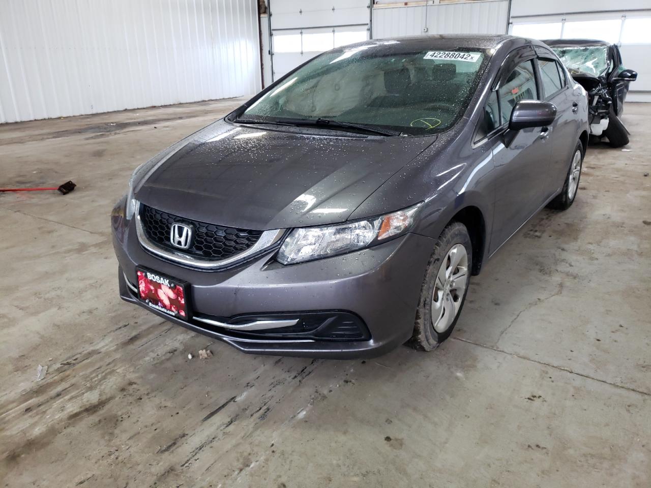 Photo 2 from auction – 2015 HONDA CIVIC LX with VIN 19XFB2F58FE120499