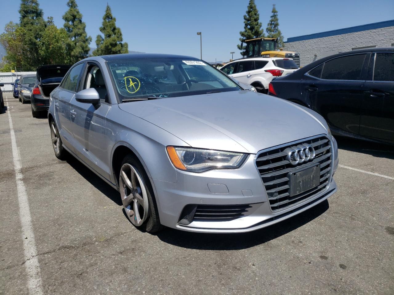 AUDI A3 PREMIUM 2016 with VIN WAUA7GFFXG1065640 - Photo from auction