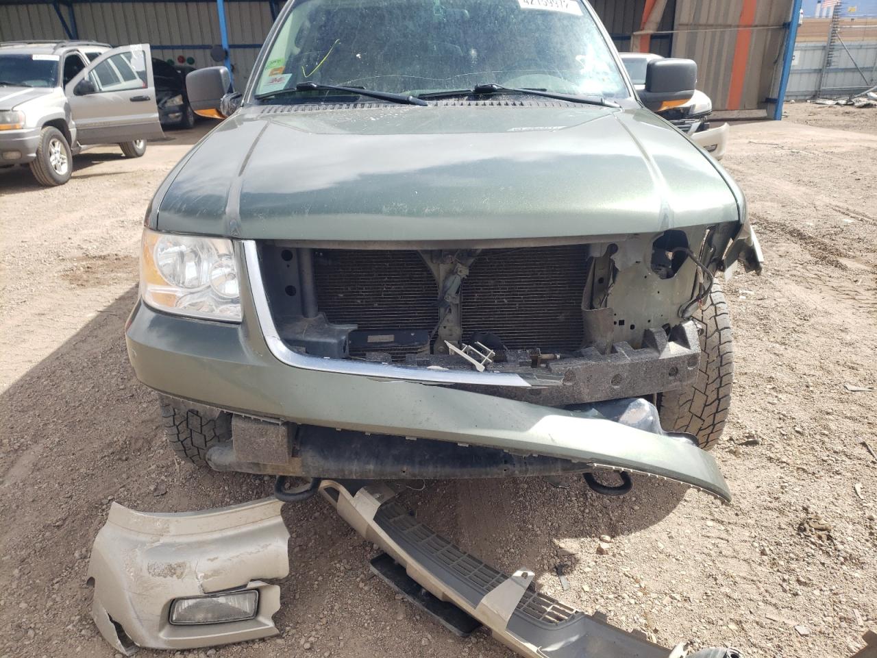 Photo 9 from auction – 2005 FORD EXPEDITION with VIN 1FMFU18535LB10031