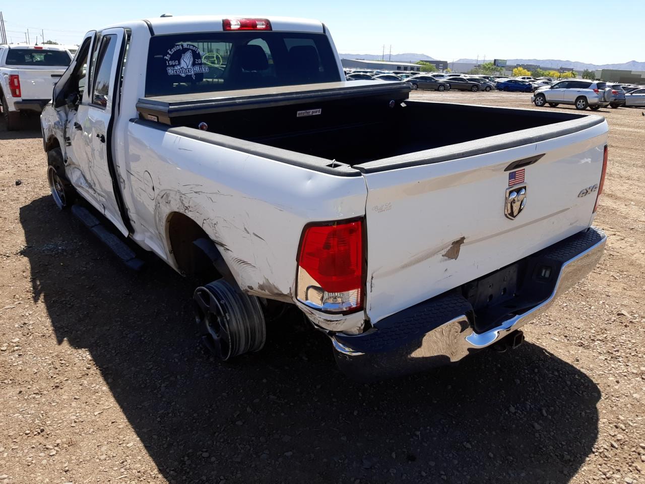 Photo 10 from auction – 2016 RAM 1500 ST with VIN 1C6RR7FT7GS225951