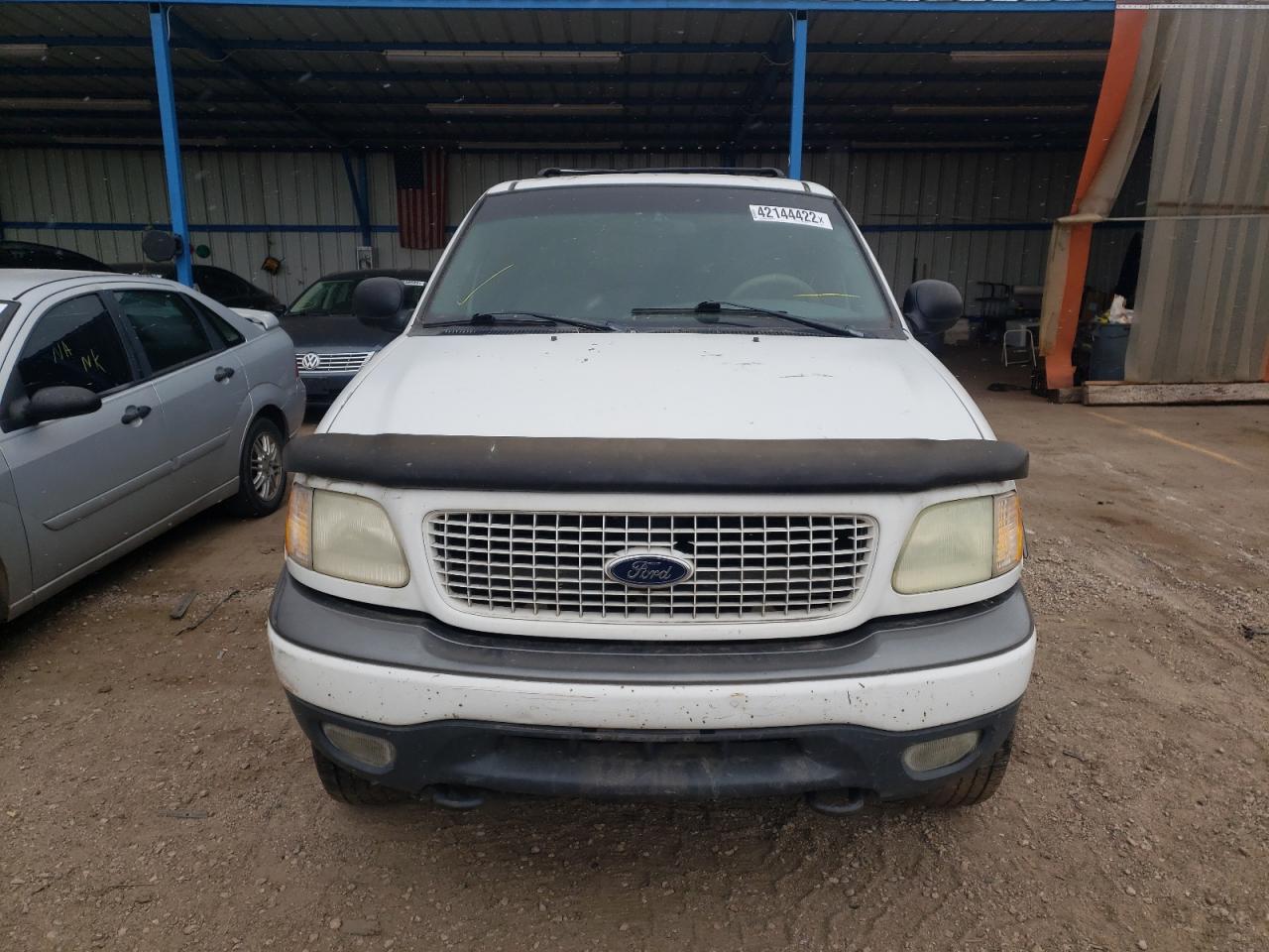 Photo 9 from auction – 2000 FORD EXPEDITION with VIN 1FMPU16L7YLA88612