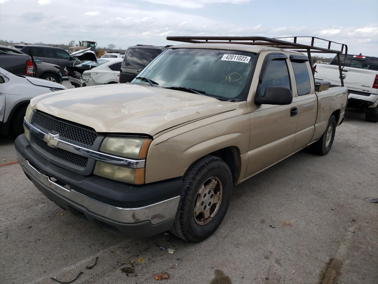 Photo 2 from auction – 2004 CHEVROLET SILVERADO with VIN 1GCEC19X04Z281155