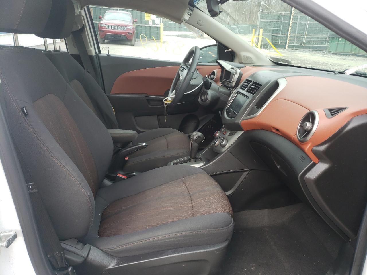Photo 5 from auction – 2013 CHEVROLET SONIC LT with VIN 1G1JC5SGXD4244460