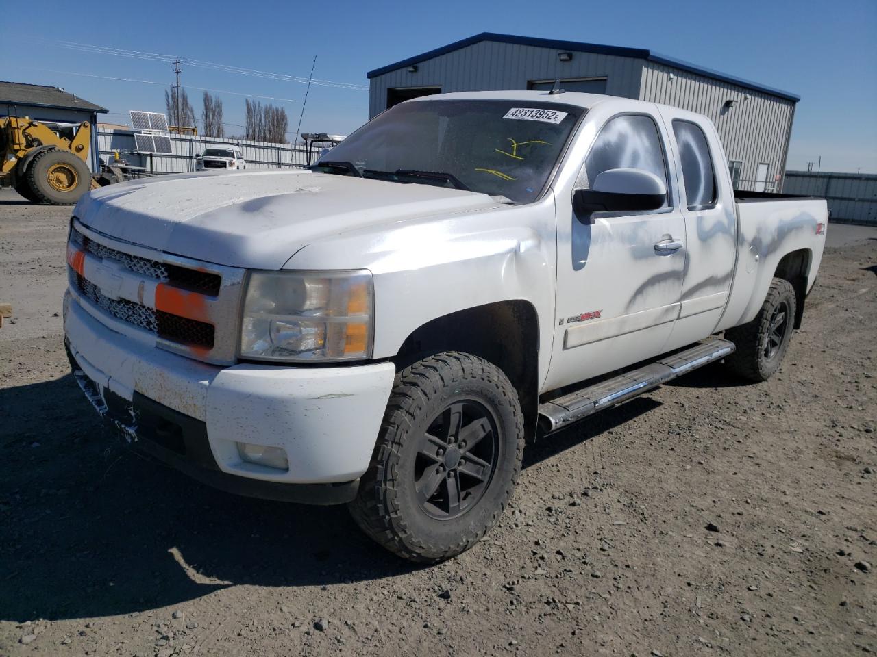 Photo 2 from auction – 2007 CHEVROLET SILVERADO with VIN 2GCEK19Y171683971