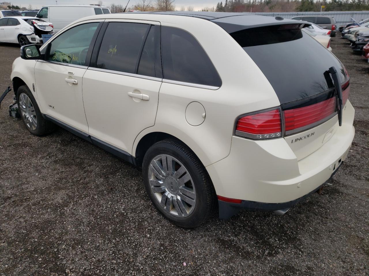 Photo 3 from auction – 2008 LINCOLN MKX with VIN 2LMDU88C18BJ07569