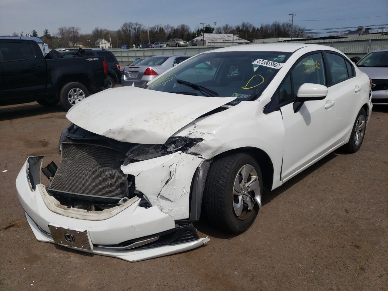 صورة رقم 2 من المزاد - 2014 HONDA CIVIC LX مع VIN 19XFB2F52EE263236