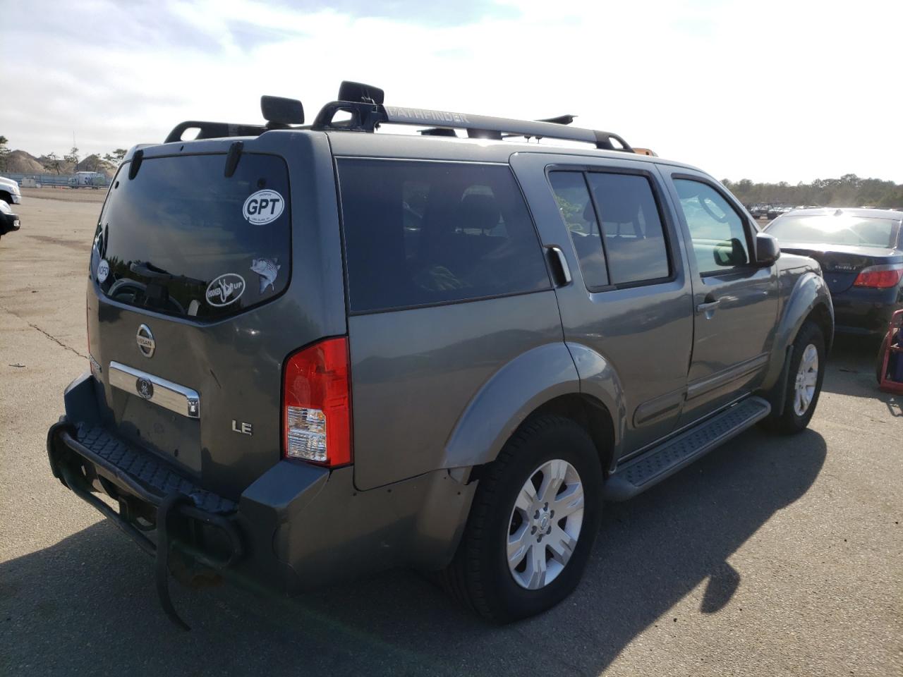 Photo 4 from auction – 2005 NISSAN PATHFINDER with VIN 5N1AR18W65C754269
