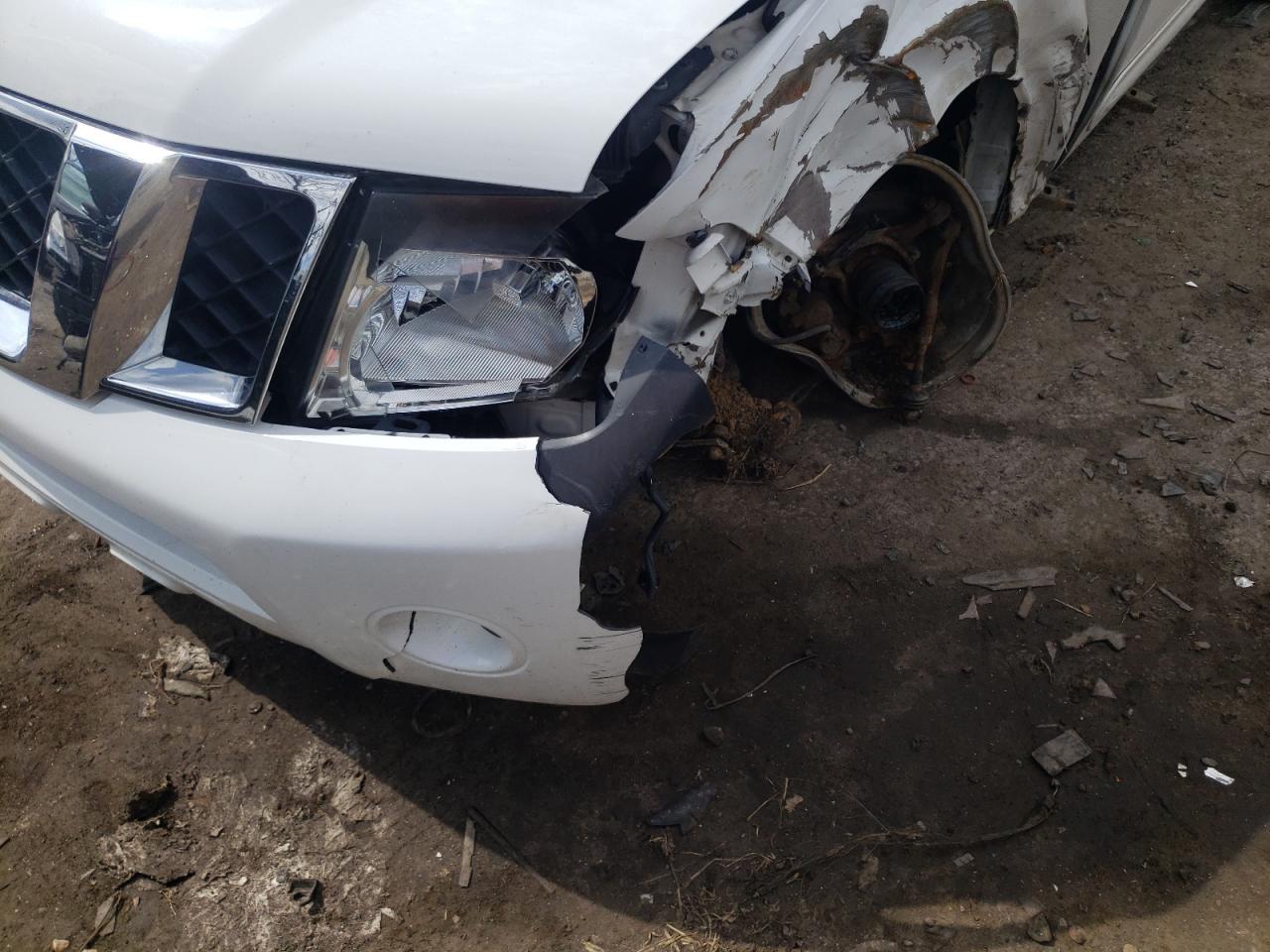 Photo 9 from auction – 2012 NISSAN PATHFINDER with VIN 5N1AR1NB8CC605571