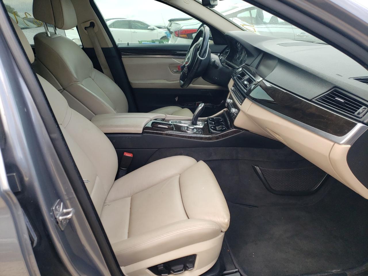 Photo 5 from auction – 2011 BMW 535 I with VIN WBAFR7C58BC807249