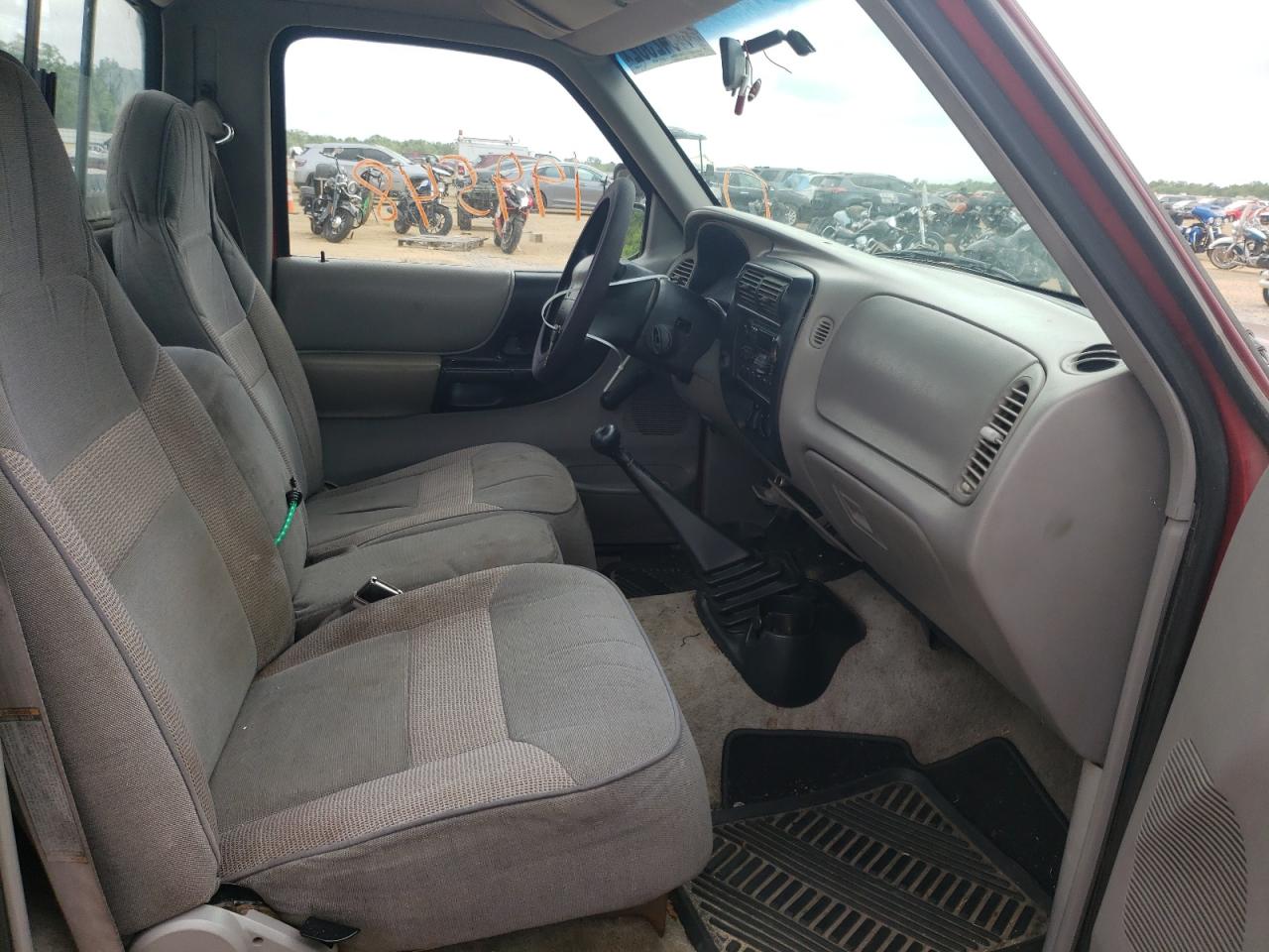 Photo 5 from auction – 1997 MAZDA B2300 with VIN 4F4CR12A6VTM08692