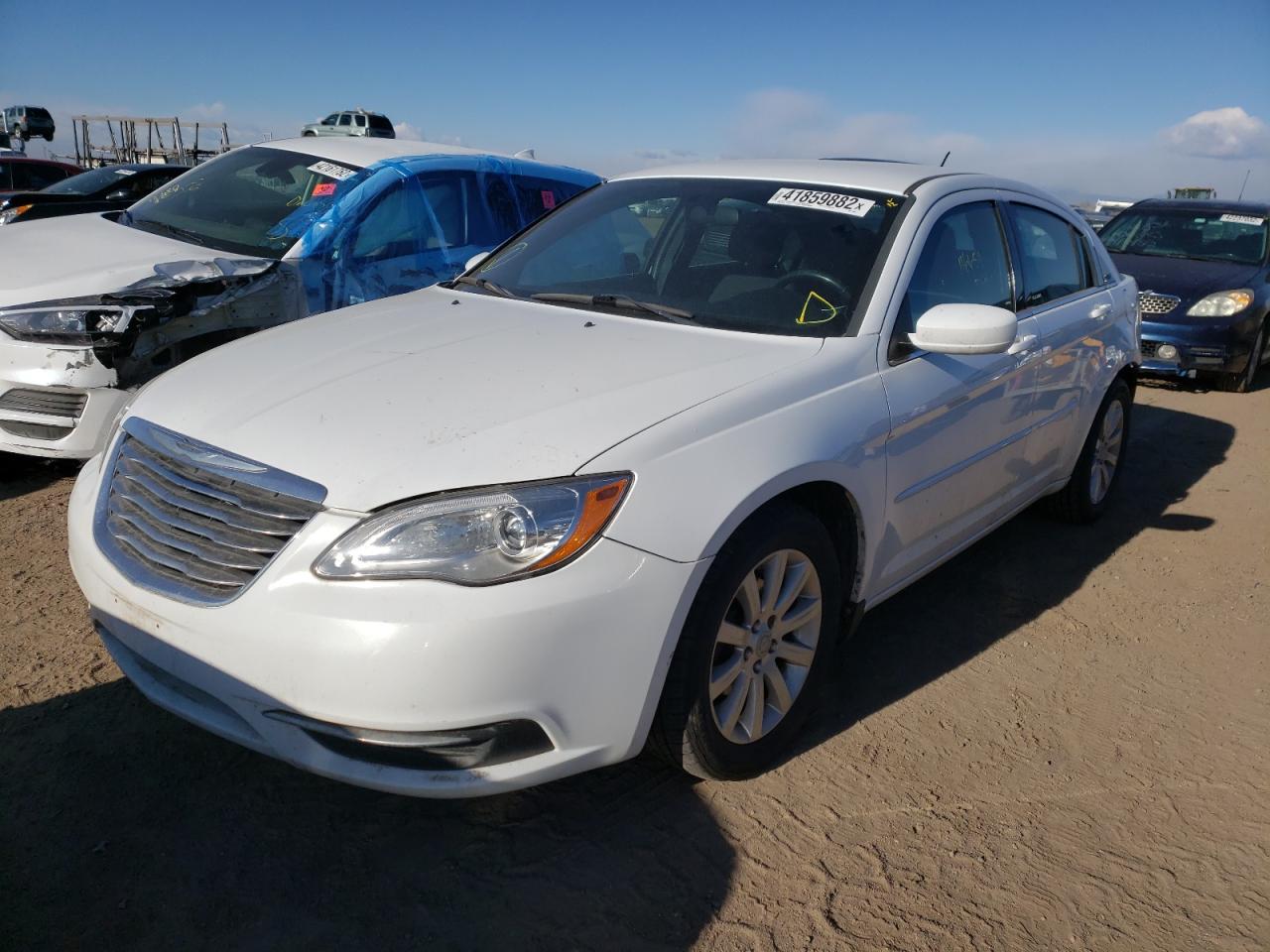 Photo 2 from auction – 2013 CHRYSLER 200 TOURIN with VIN 1C3CCBBG2DN731990
