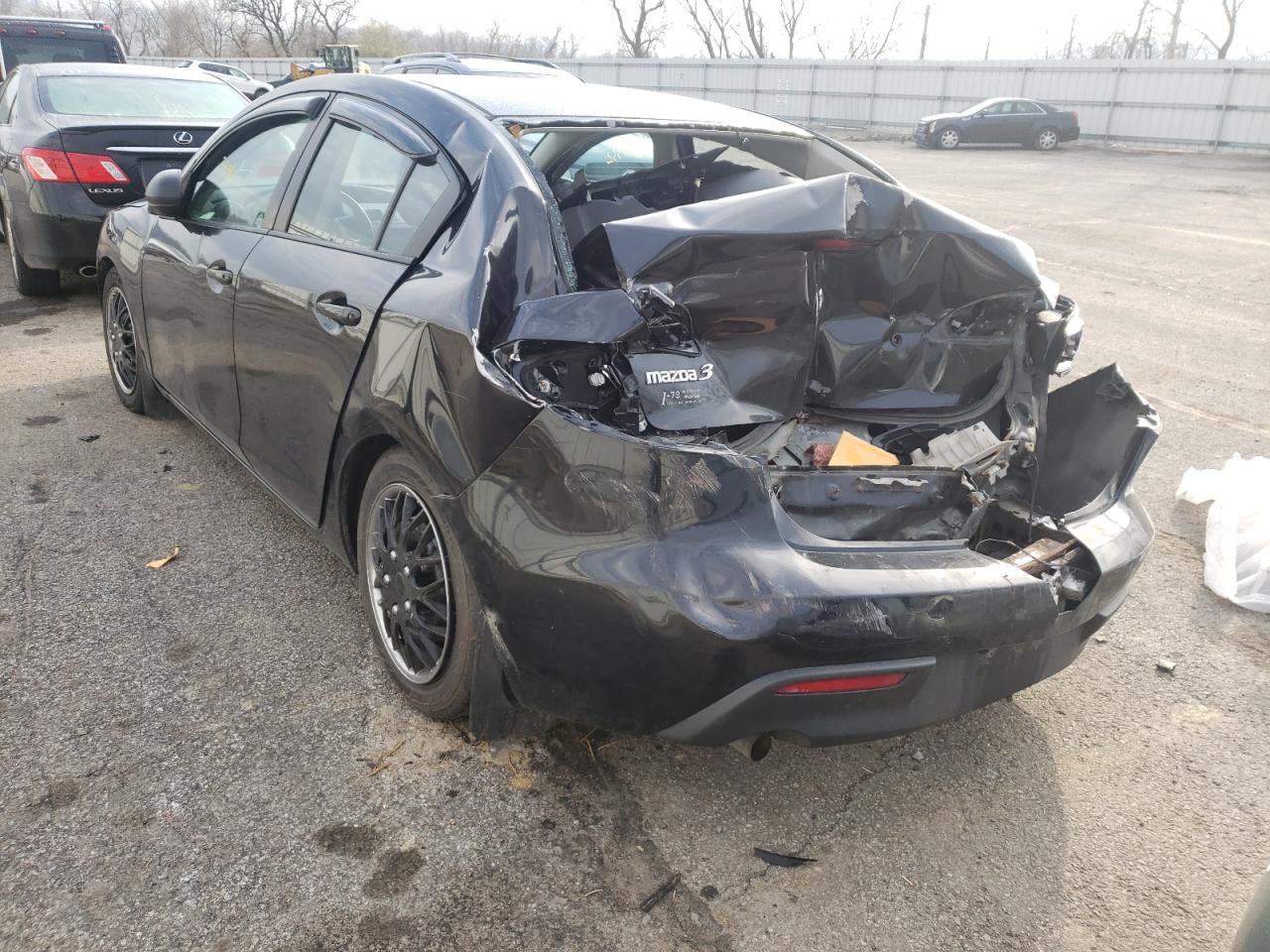 Photo 3 from auction – 2010 MAZDA 3 I with VIN JM1BL1SG6A1311265
