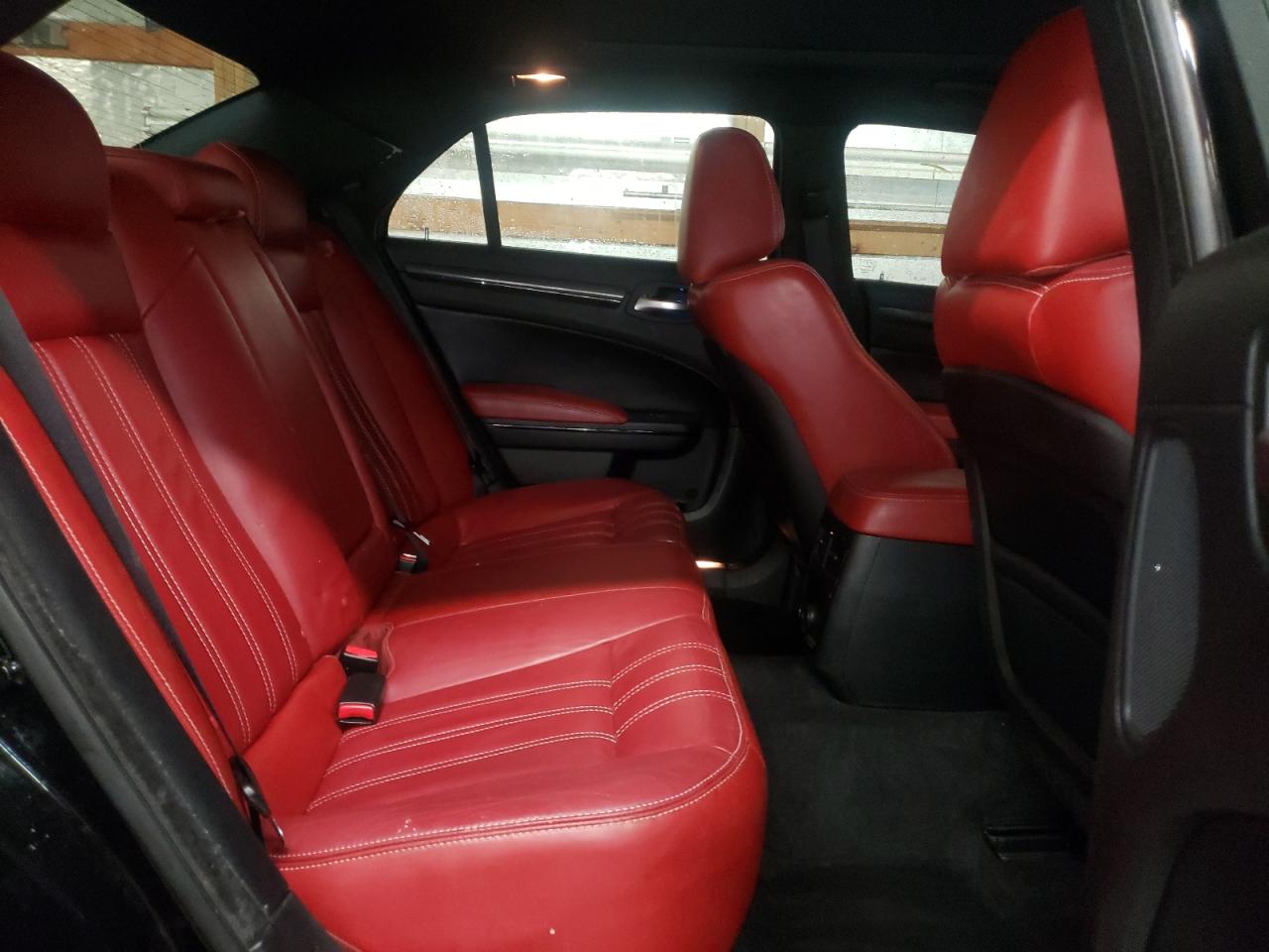 Photo 6 from auction – 2013 CHRYSLER 300 S with VIN 2C3CCAGG3DH703854