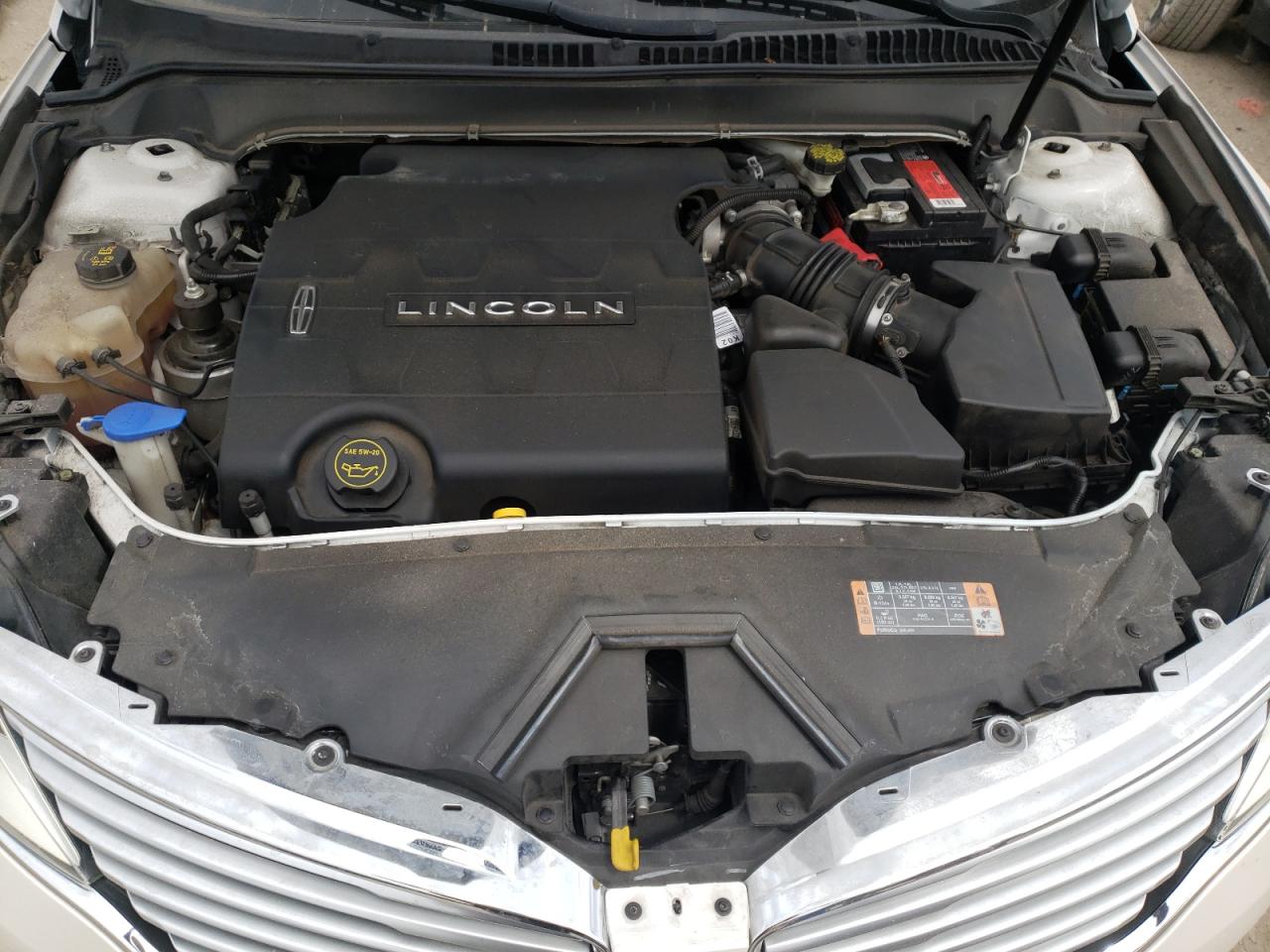 Photo 7 from auction – 2016 LINCOLN MKZ with VIN 3LN6L2JK9GR624060