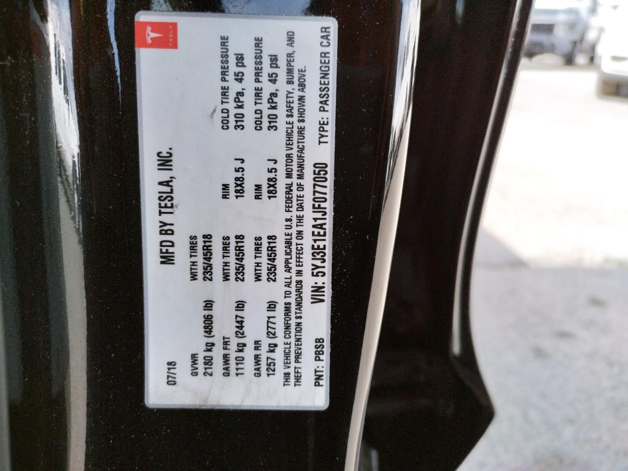 Photo 10 from auction – 2018 TESLA MODEL 3 with VIN 5YJ3E1EA1JF077050