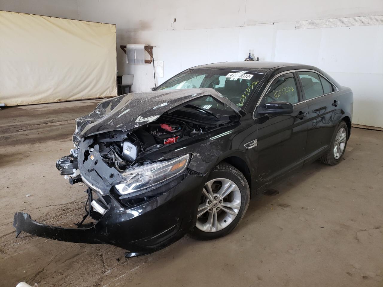 Photo 2 from auction – 2015 FORD TAURUS SEL with VIN 1FAHP2H81FG161581
