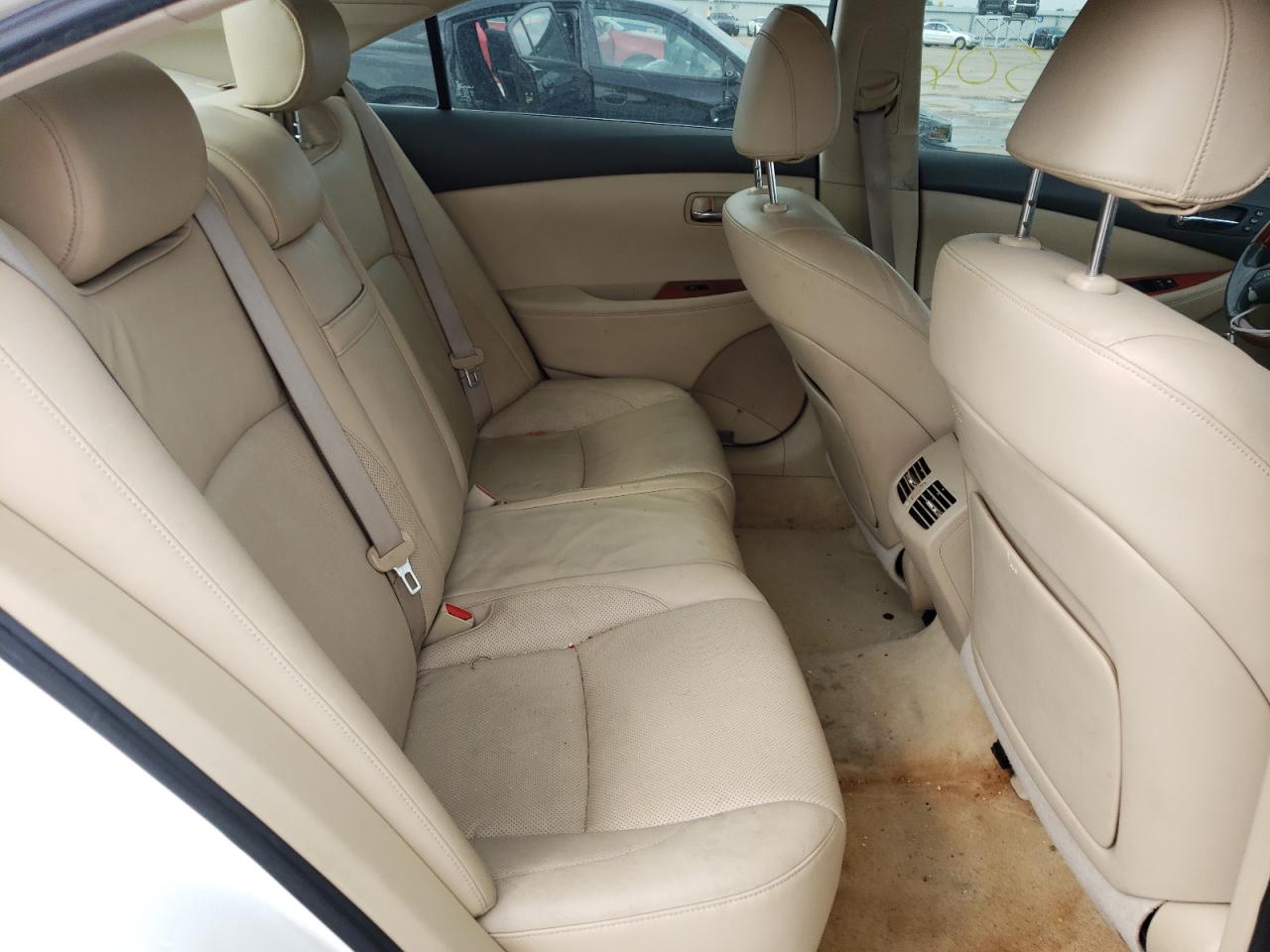 Photo 6 from auction – 2007 LEXUS IS350 with VIN JTHBJ46G172013788