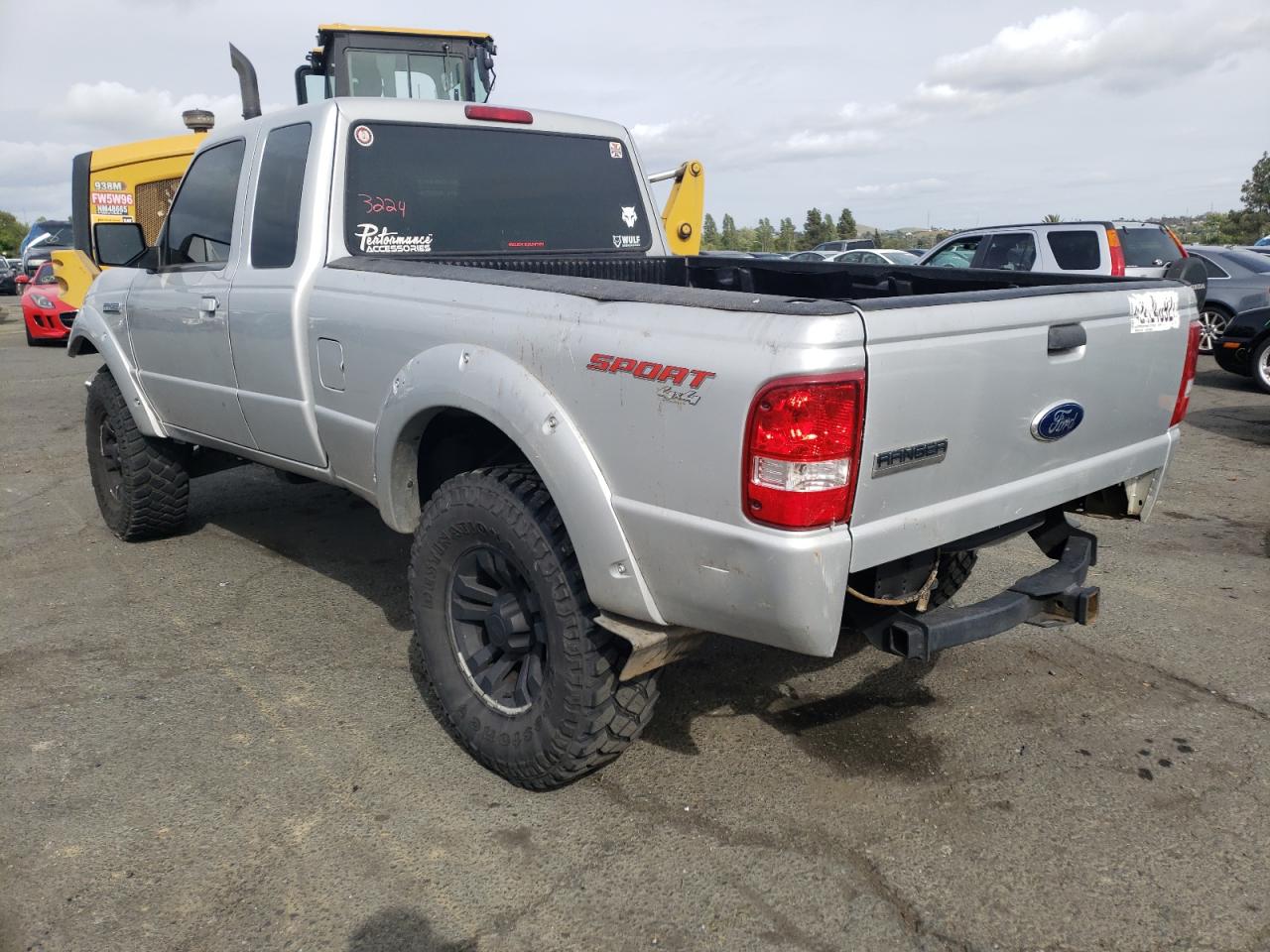 Photo 3 from auction – 2011 FORD RANGER SUP with VIN 1FTLR4FE6BPA32247