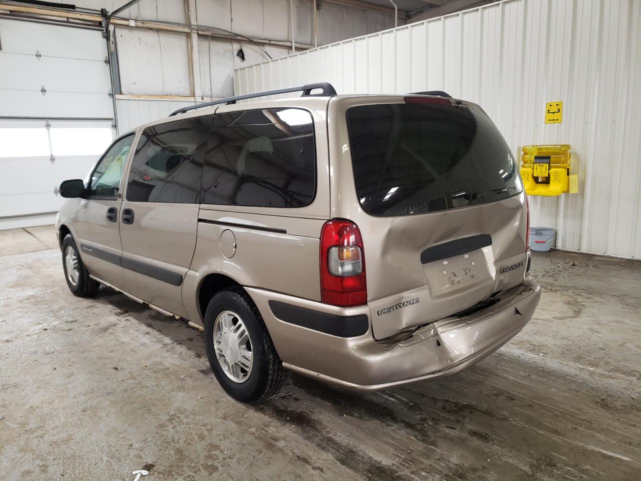 Photo 3 from auction – 2004 CHEVROLET VENTURE with VIN 1GNDX03E84D138816