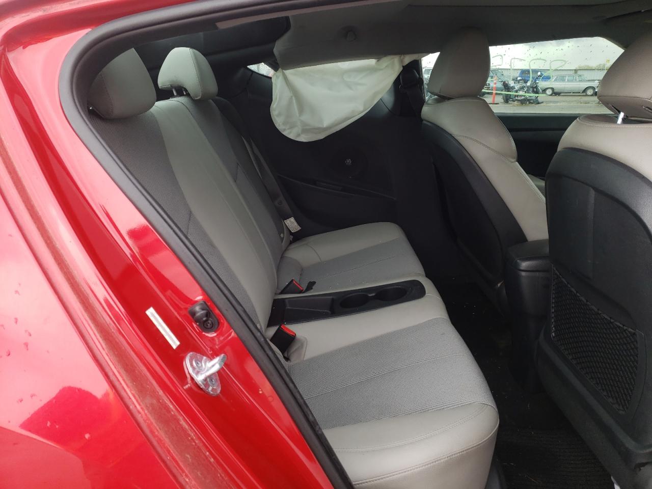 Photo 6 from auction – 2013 HYUNDAI VELOSTER with VIN KMHTC6AD3DU140353