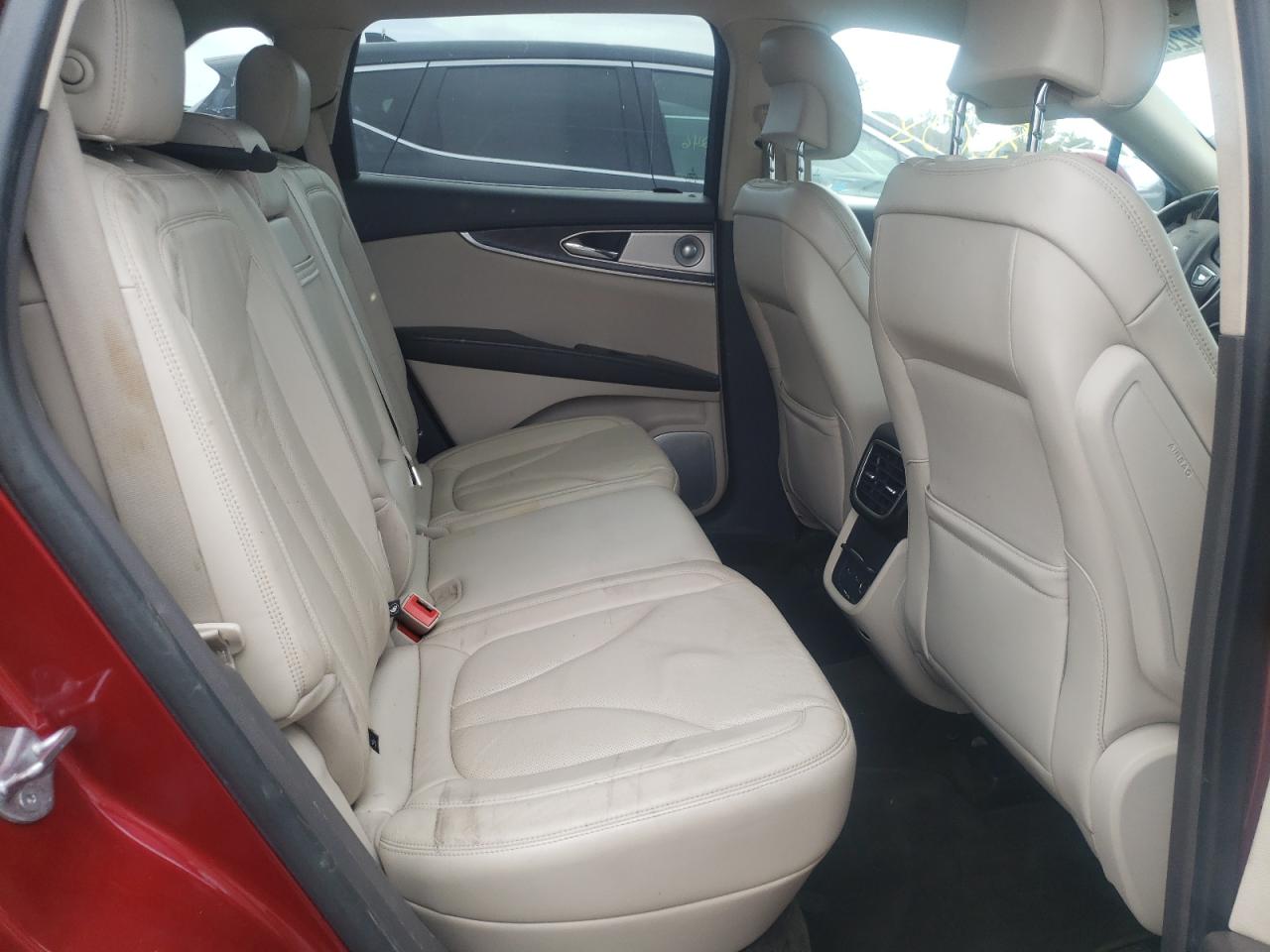 Photo 6 from auction – 2017 LINCOLN MKX RESERV with VIN 2LMPJ6LRXHBL20171