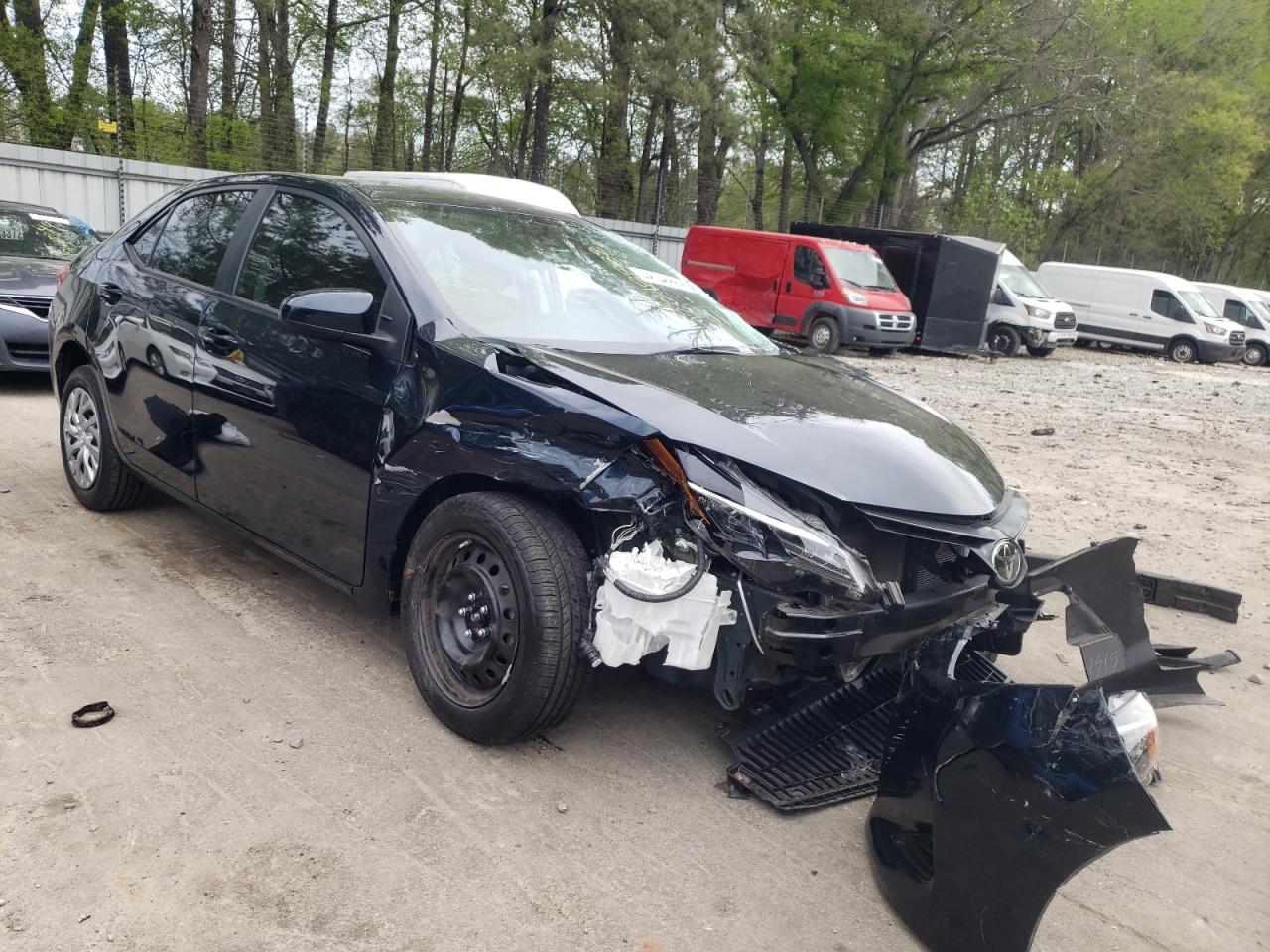 TOYOTA COROLLA L 2019 with VIN 2T1BURHE1KC207846 - Photo from auction