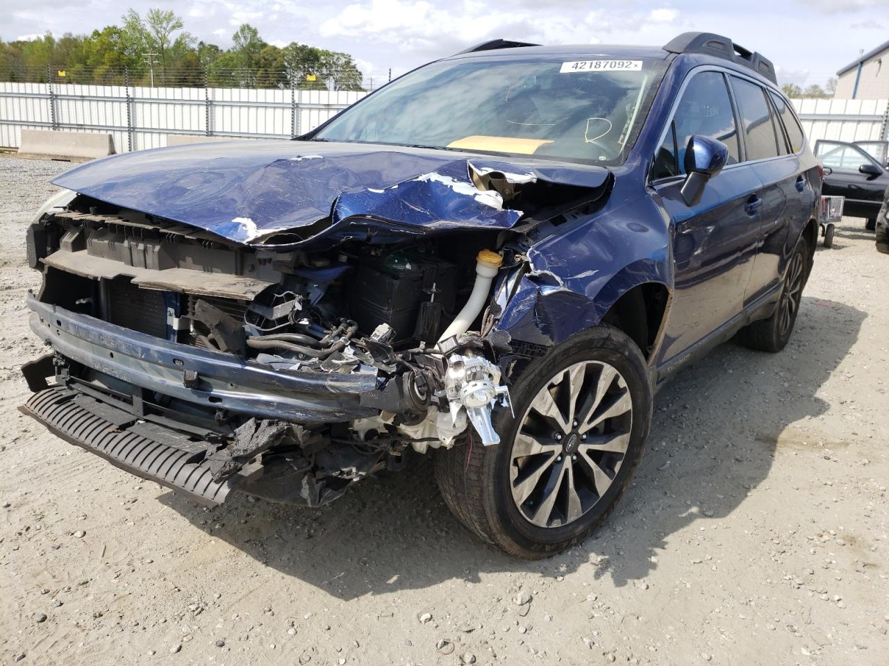 Photo 2 from auction – 2016 SUBARU OUTBACK 2. with VIN 4S4BSALC2G3343931