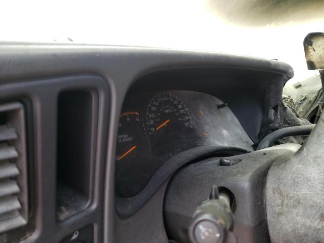 Photo 8 from auction – 2004 CHEVROLET SILVERADO with VIN 1GCHC23294F245451