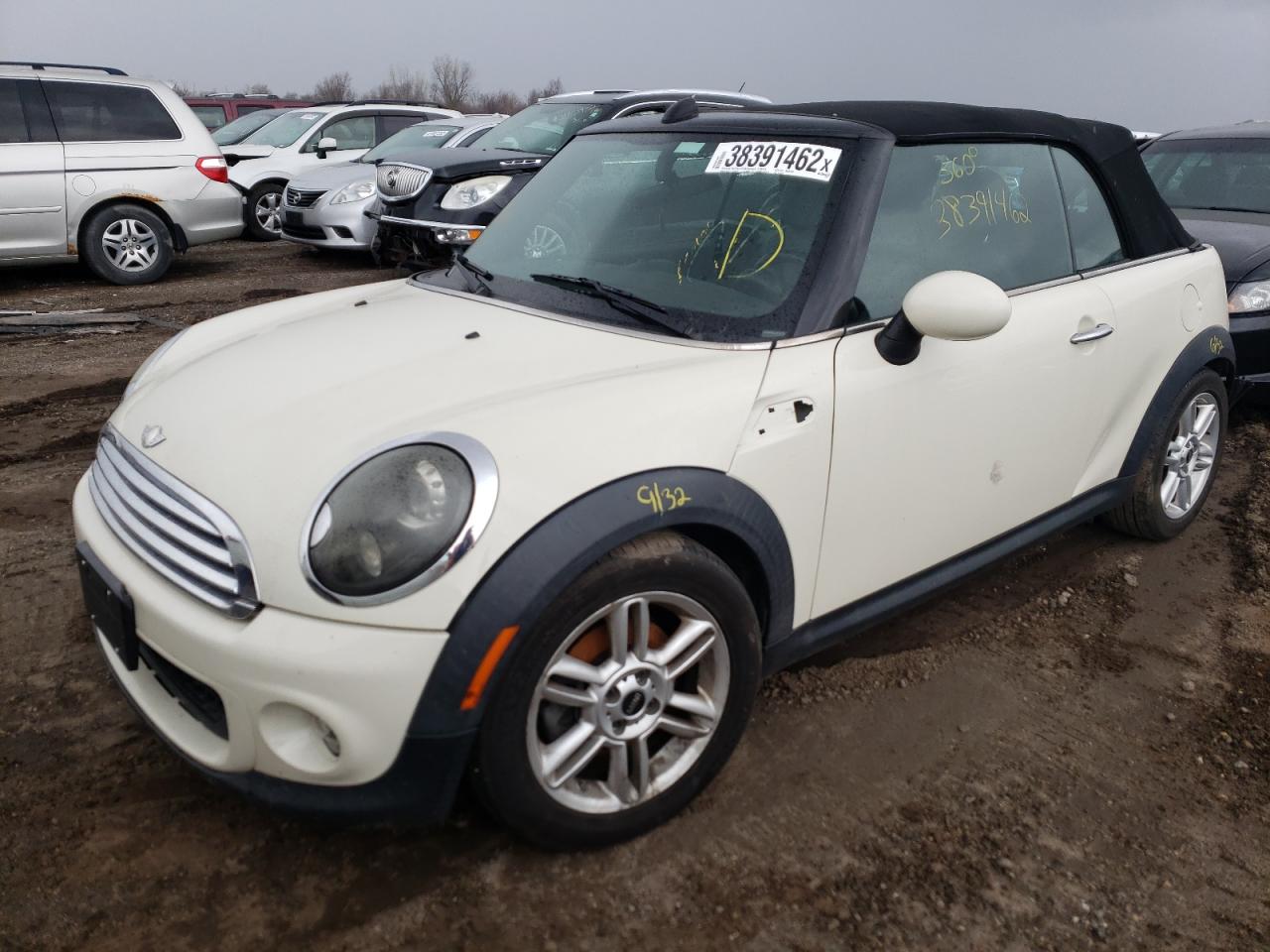 Photo 2 from auction – 2011 MINI COOPER with VIN WMWZN3C59BT132979
