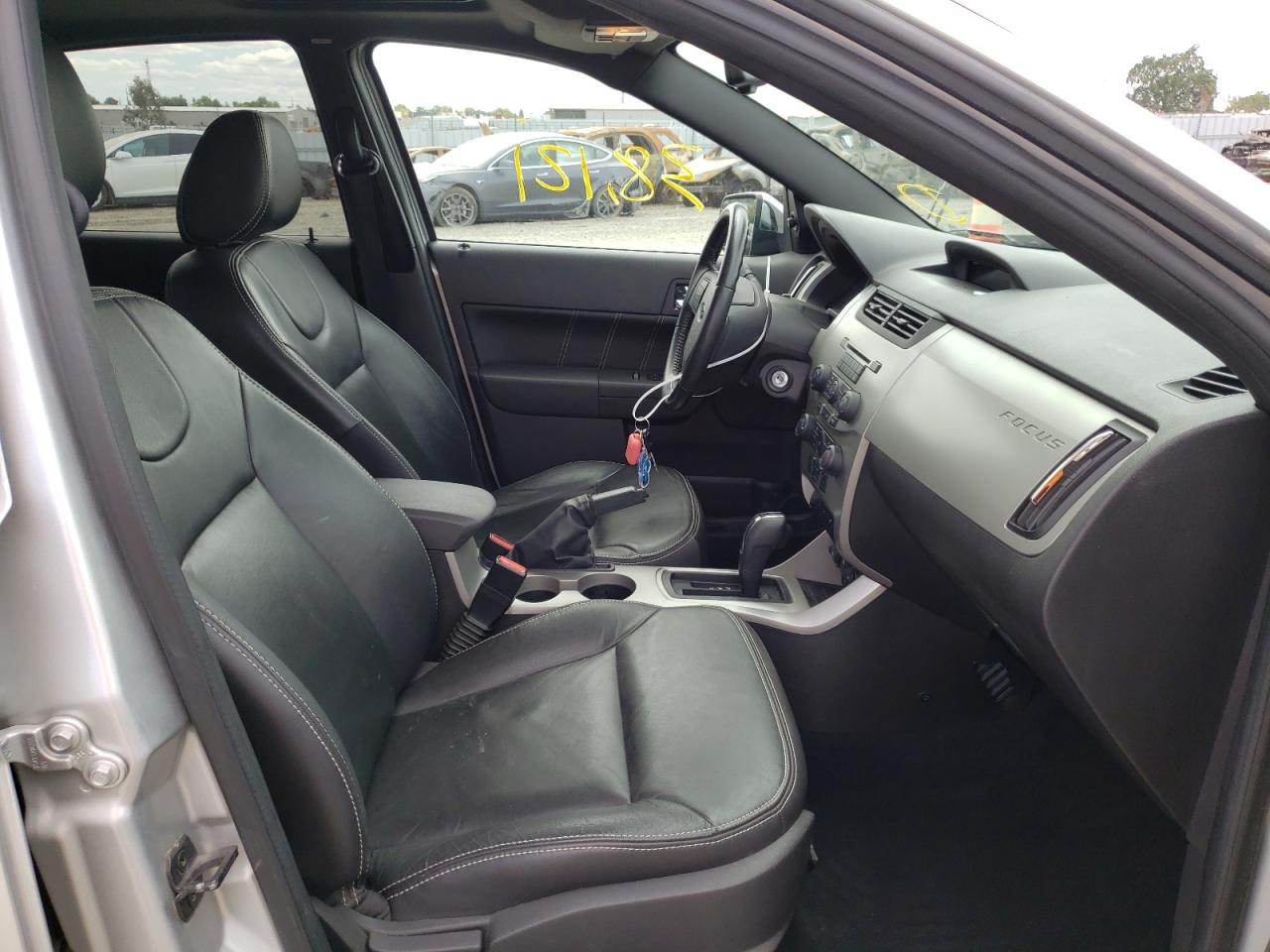 Photo 5 from auction – 2009 FORD FOCUS SEL with VIN 1FAHP37N69W117602