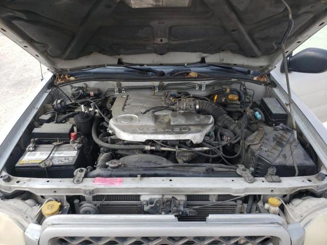 Photo 7 from auction – 2002 NISSAN PATHFINDER with VIN JN8DR09X92W651963