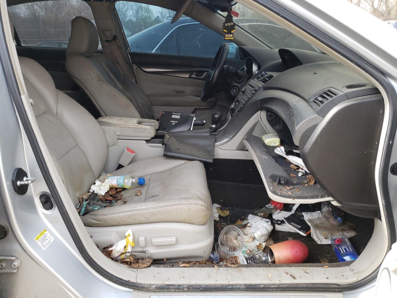 Foto 5 de la subasta – 2012 ACURA TL con VIN 19UUA8F29CA021354
