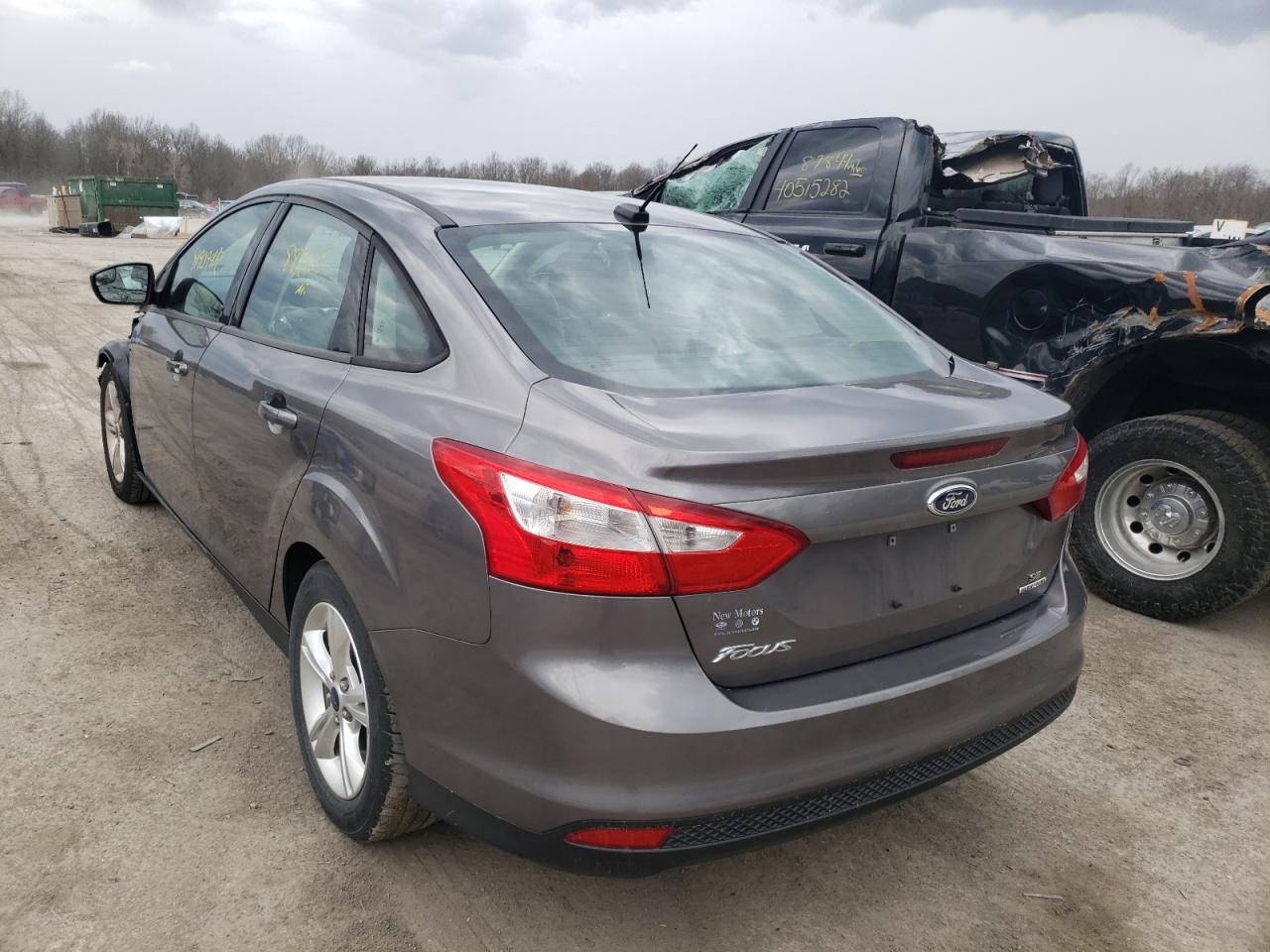 Photo 3 from auction – 2014 FORD FOCUS SE with VIN 1FADP3F2XEL235105