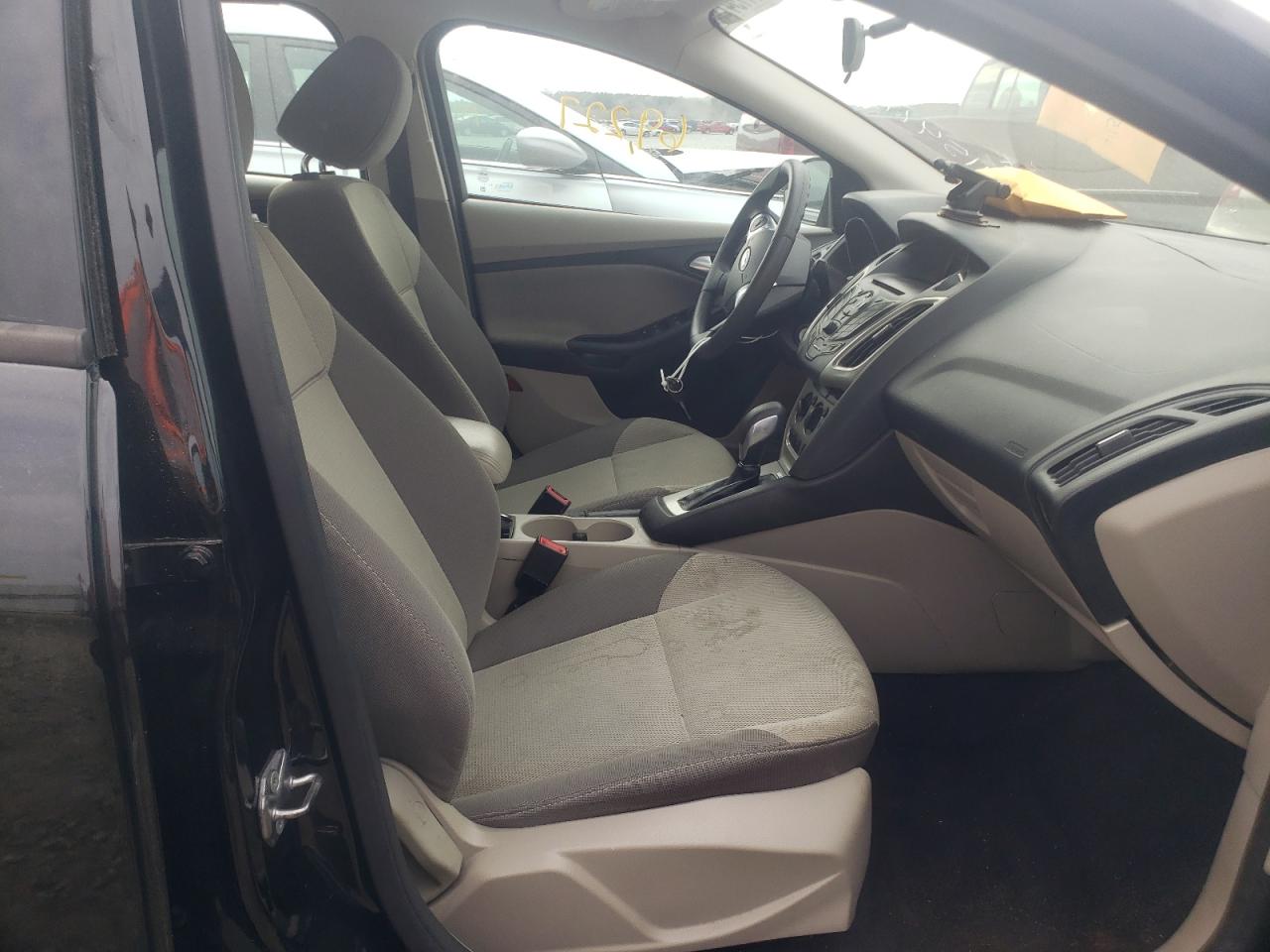صورة رقم 5 من المزاد - 2014 FORD FOCUS SE مع VIN 1FADP3F21EL435726