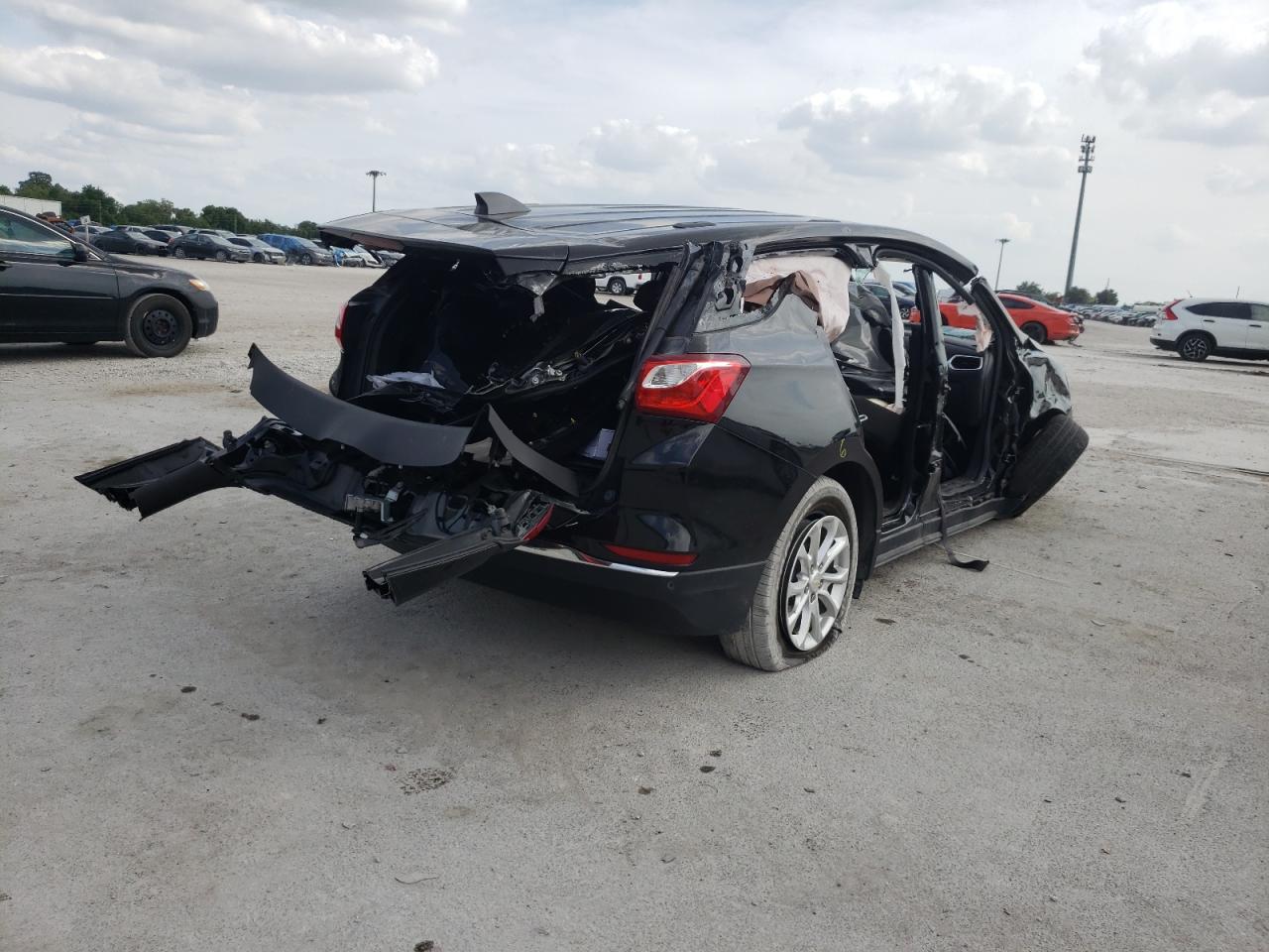 Photo 4 from auction – 2018 CHEVROLET EQUINOX LT with VIN 2GNAXJEV9J6115190