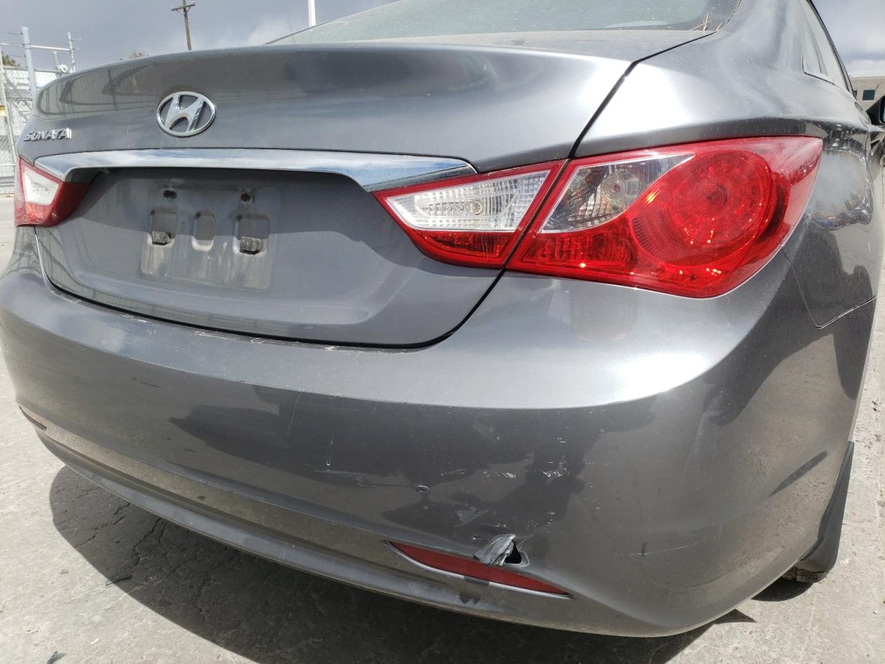 Photo 17 from auction – 2012 HYUNDAI SONATA GLS with VIN 5NPEB4AC7CH353293