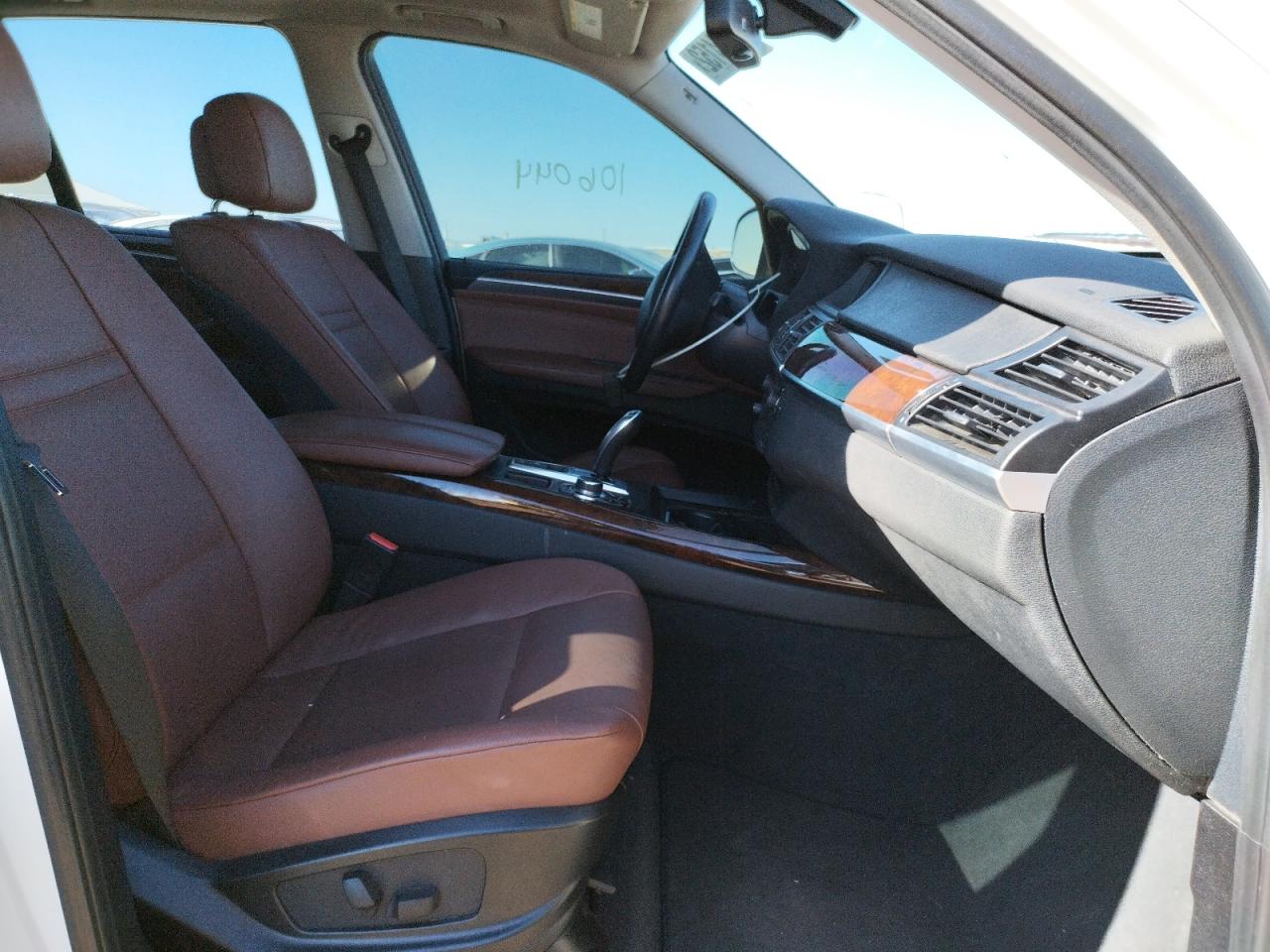 Photo 5 from auction – 2013 BMW X5 XDRIVE3 with VIN 5UXZV4C54D0B22956