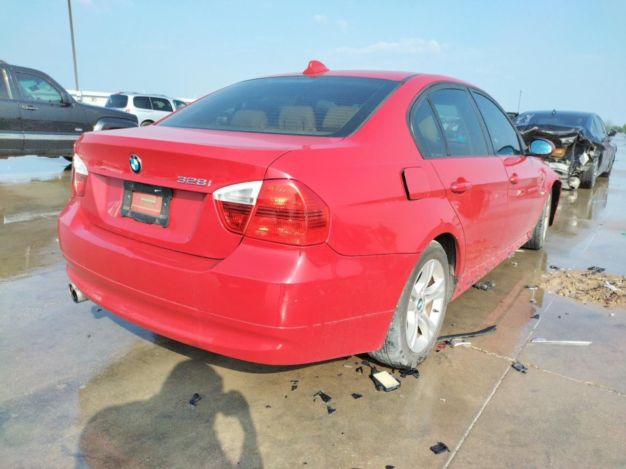 Photo 4 from auction – 2008 BMW 328 I with VIN WBAVA37548NL54024