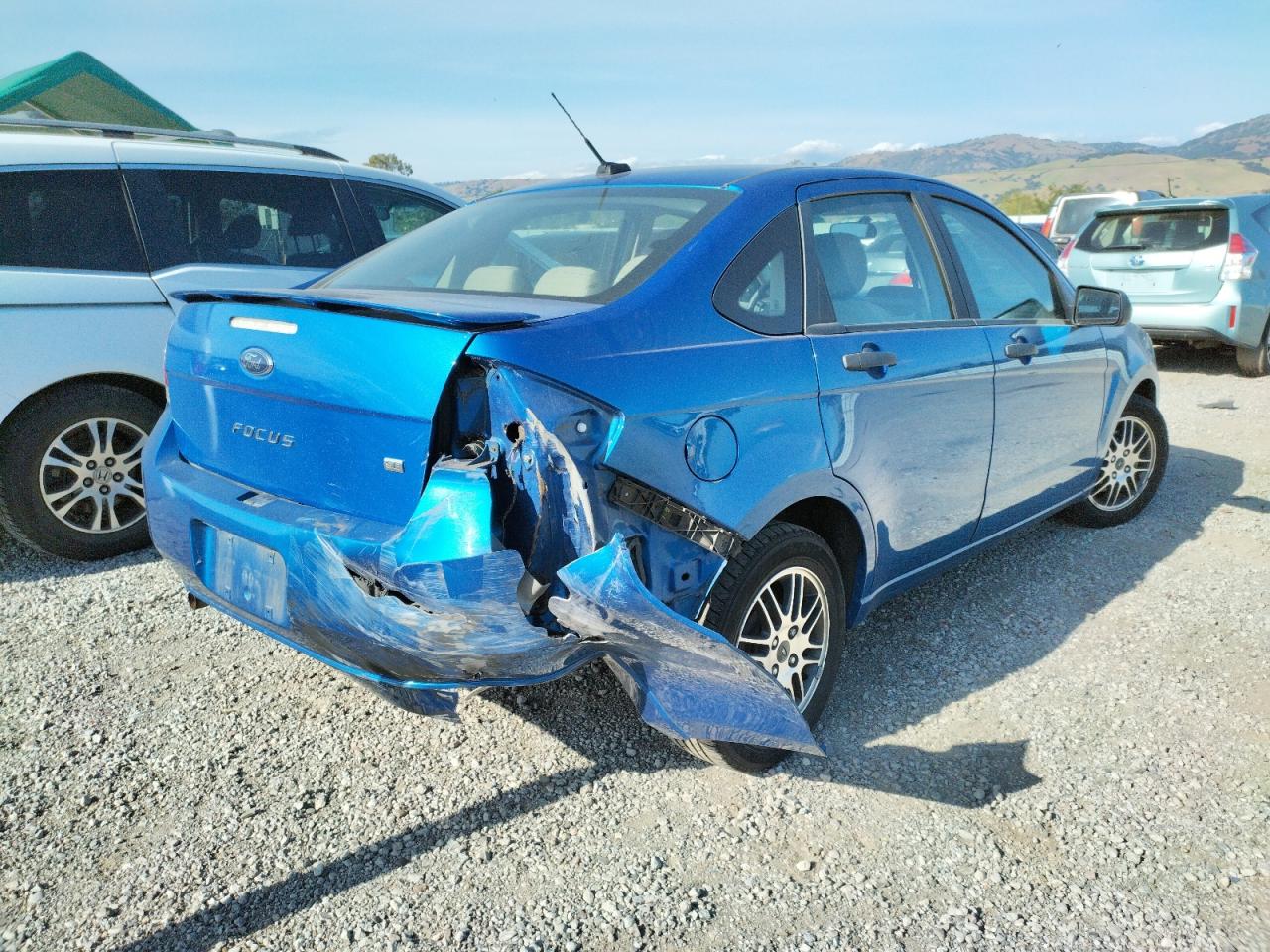 Photo 4 from auction – 2010 FORD FOCUS SE with VIN 1FAHP3FN4AW274017