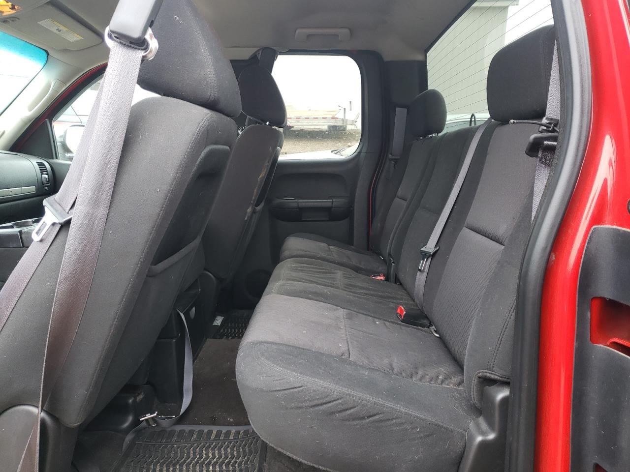 Photo 6 from auction – 2011 GMC SIERRA K15 with VIN 1GTR2VE37BZ411749