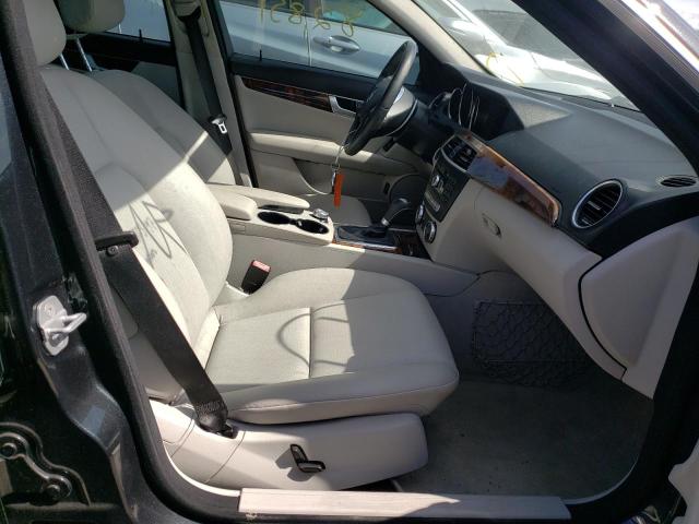 Photo 5 from auction – 2012 MERCEDES-BENZ C 250 with VIN WDDGF4HB1CA602176