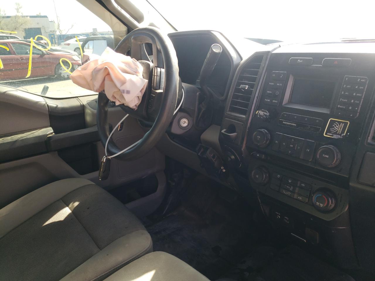 Photo 9 from auction – 2015 FORD F150 SUPER with VIN 1FTEX1C81FKD19302