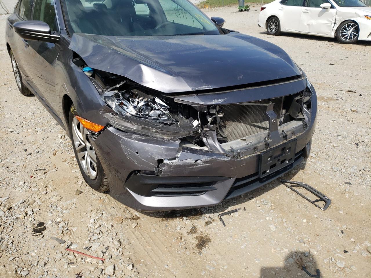 Photo 9 from auction – 2017 HONDA CIVIC LX with VIN 19XFC2F54HE017449