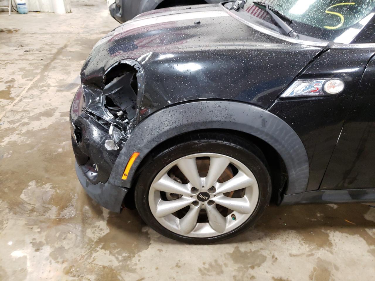 Photo 9 from auction – 2012 MINI COOPER S with VIN WMWSV3C54CTY18950